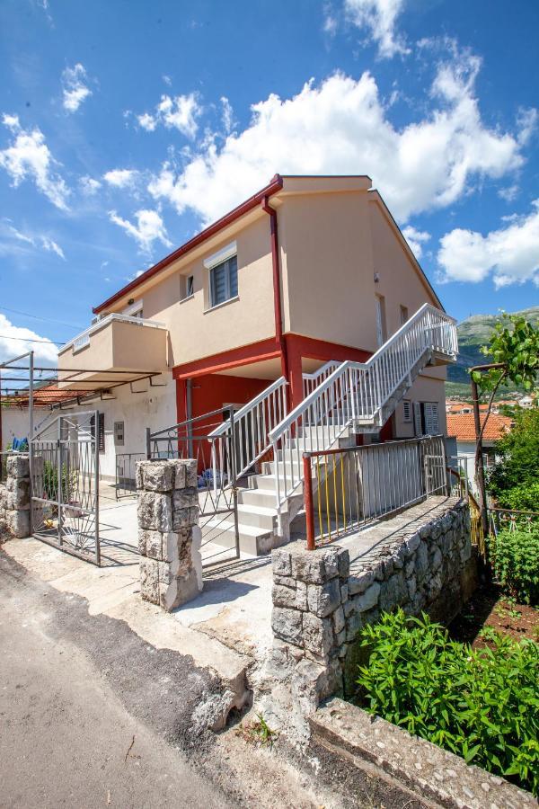 Apartmani Grubac Trebinje Exteriör bild