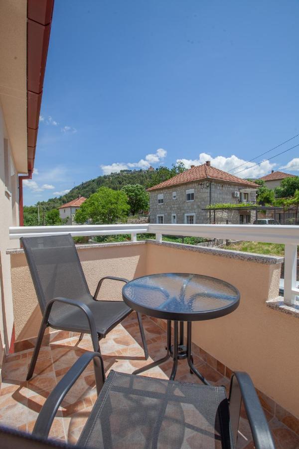 Apartmani Grubac Trebinje Exteriör bild